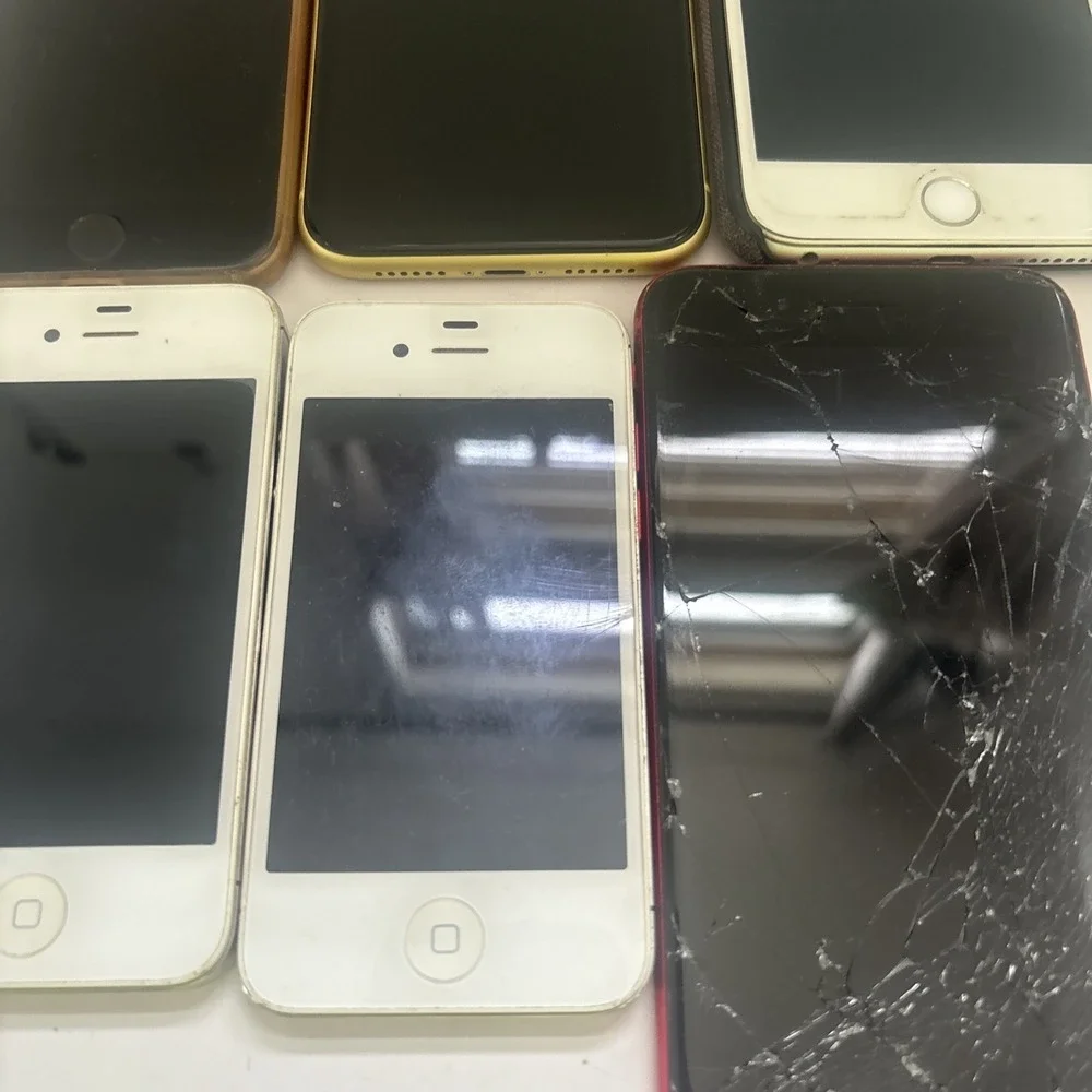 Apple iPhones Mixed Models Selling As Is For Parts Or Repair Lot Of 6